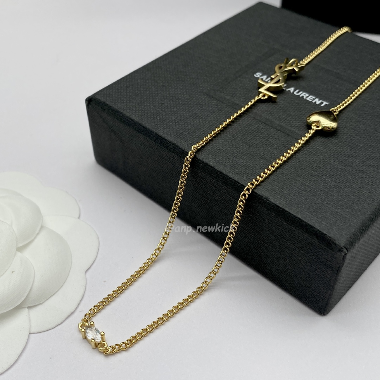 Saint Laurent Cassandre Heart Charm Bracelet Suit (5) - www.newkick.vip